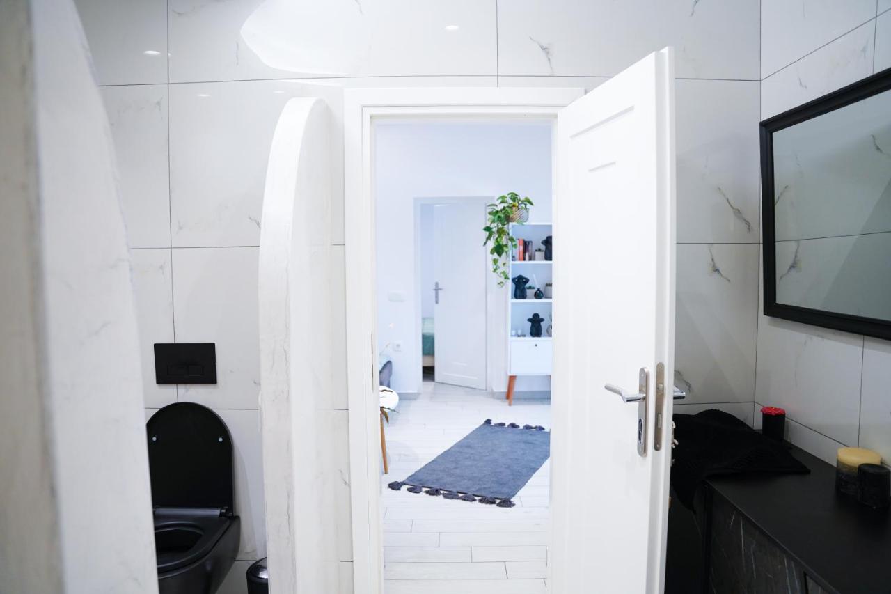 Sunstone Apartment Fira  Eksteriør bilde
